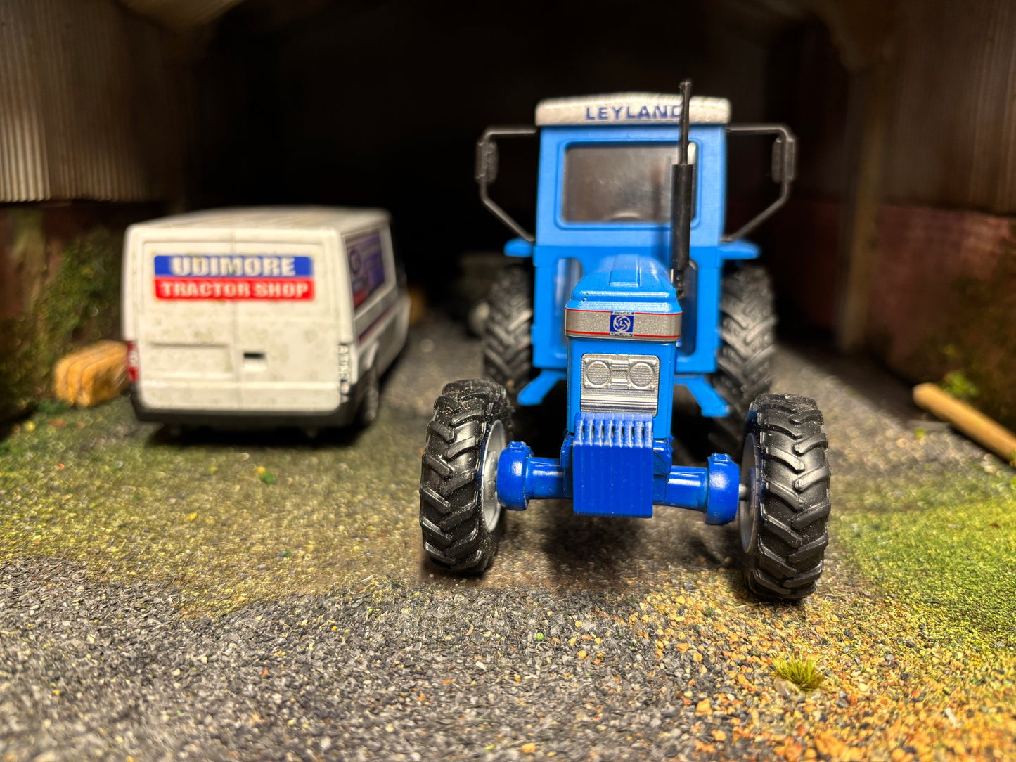 Leyland 472 4wd Tractor Conversion version 1:32 scale