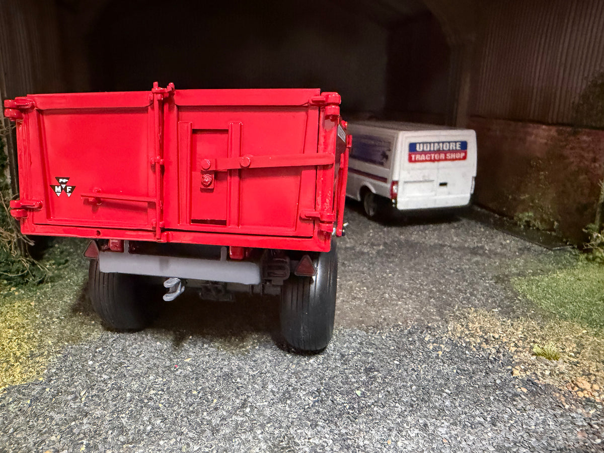 Replicagri Massey Ferguson 108 SE Tipping Trailer REP217 – 1:32 Scale