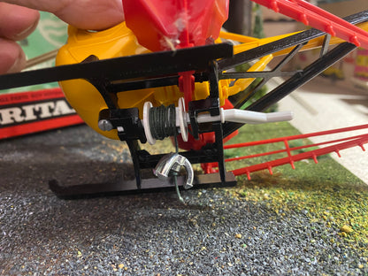 9511 Vintage Britains Hughes ICI Helicopter Crop Sprayer 1:32 scale obsolete