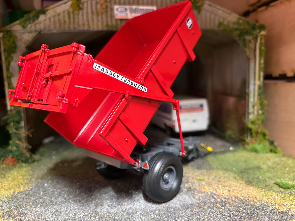 Replicagri Massey Ferguson 108 SE Hi-Lift Trailer REP218 – 1:32 Scale