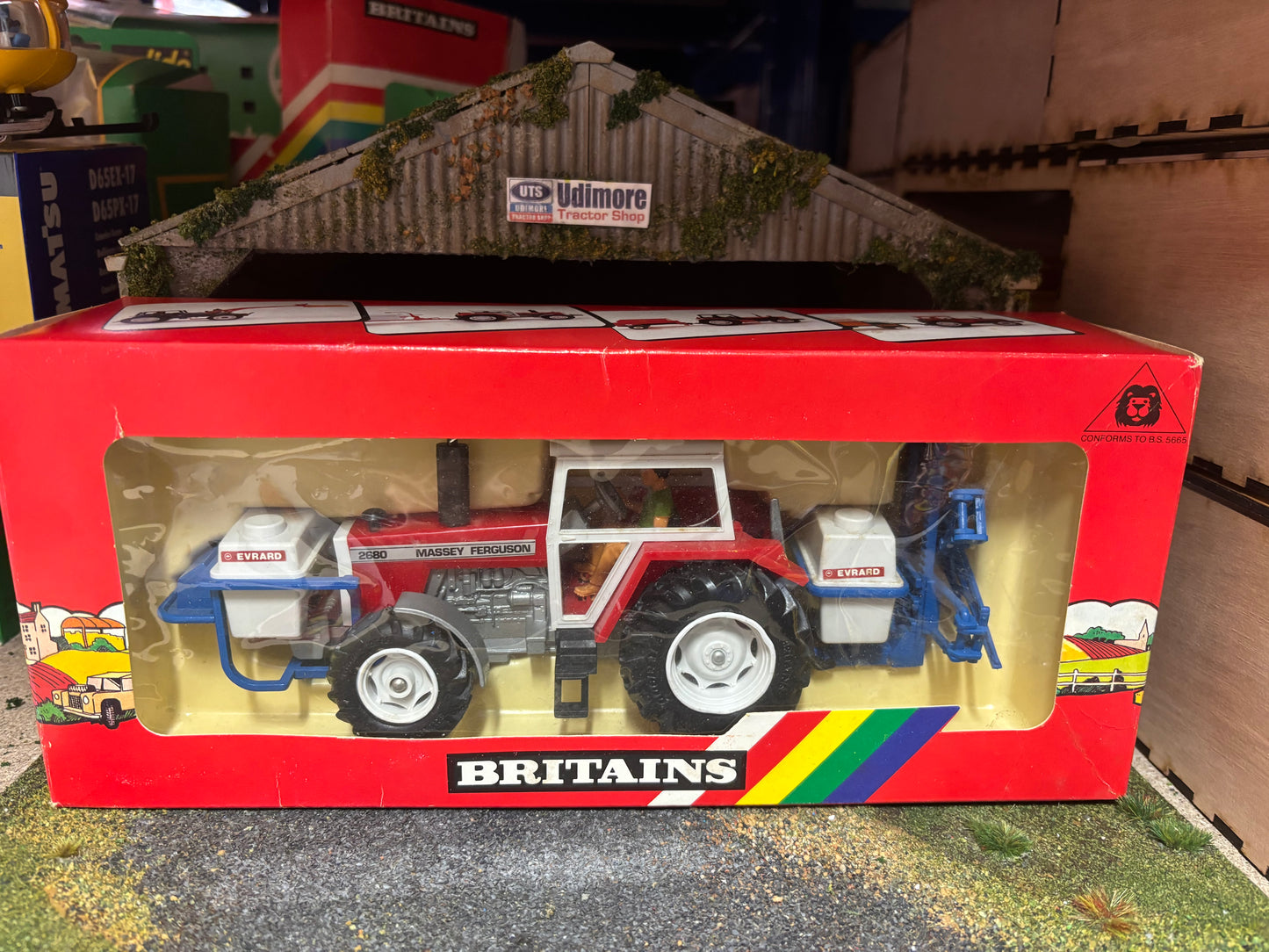 9615 Vintage Britains Massey Ferguson 2680 Tractor front and rear Evard sprayer set 1:32 scale boxed