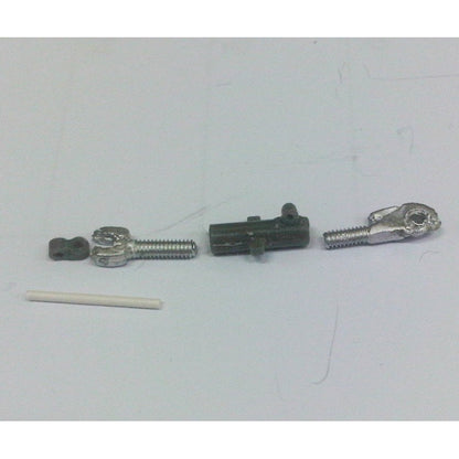 04145 3 point Linkage adjustable arm point 25-33mm White Metal Artisan32 Tractor farm machinery 1:32 scale