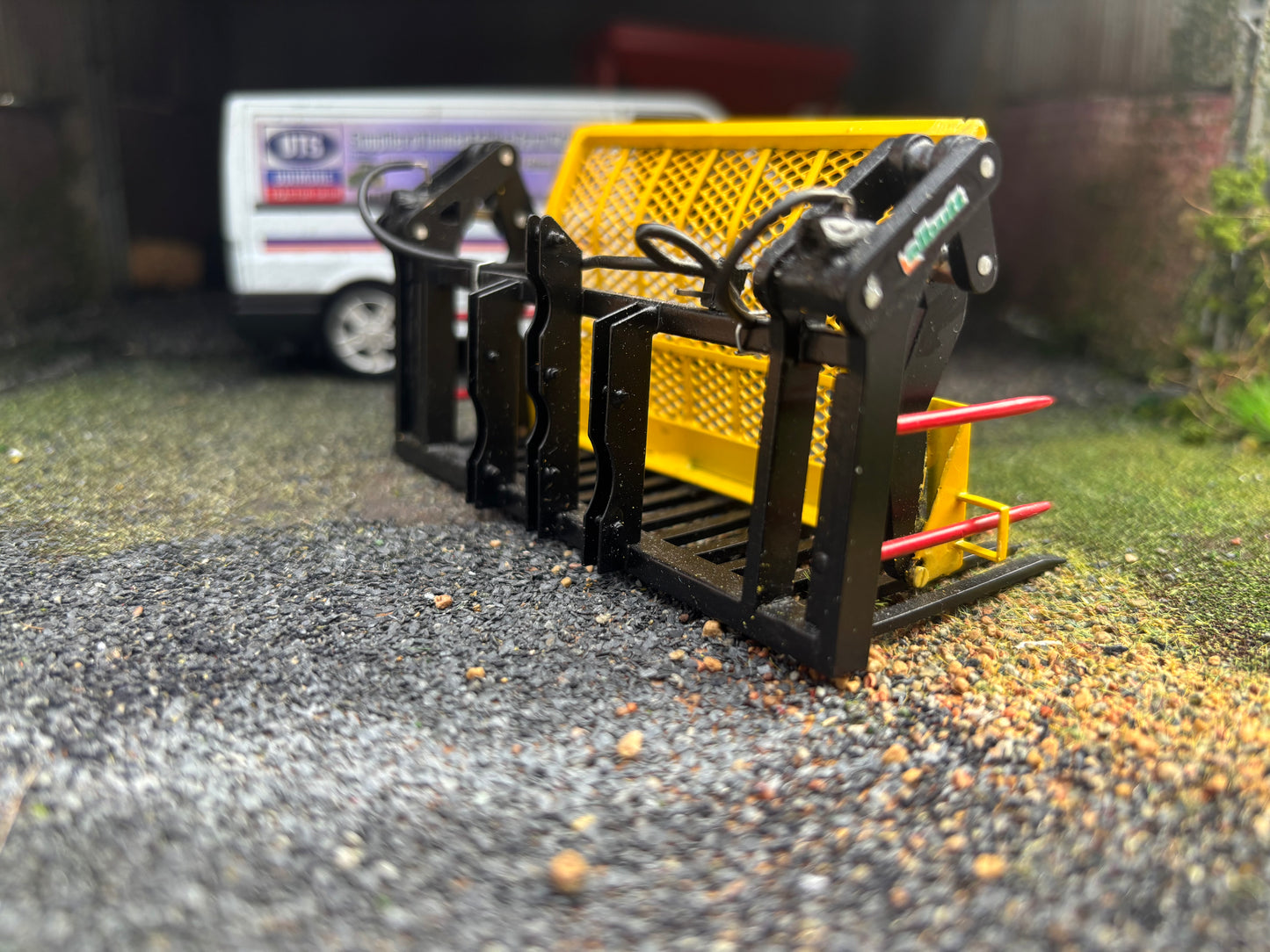 Albutt Black yellow Albutt push pull Buck Rake Laser cut BRASS Scratch Built  1:32 scale BLR Models