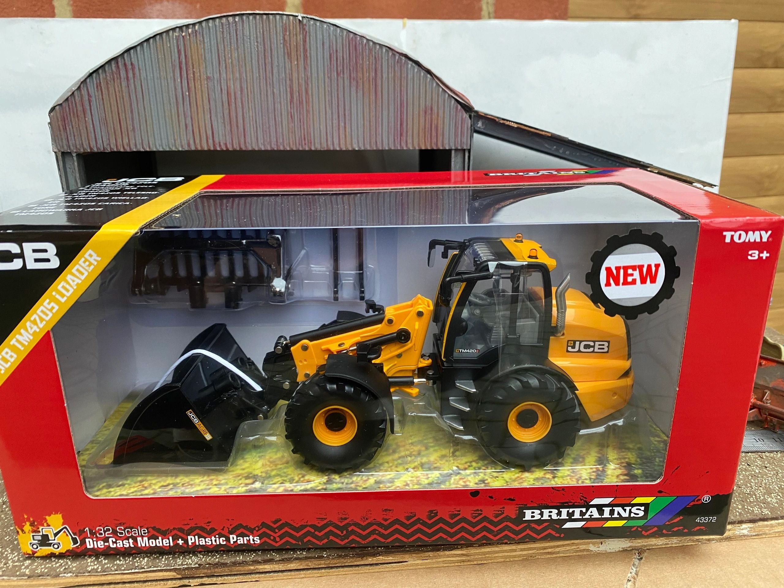 Loadall Loader 43372 Britains JCB TM420S Loadall Loader 1:32 scale New BOXED obsolete ...