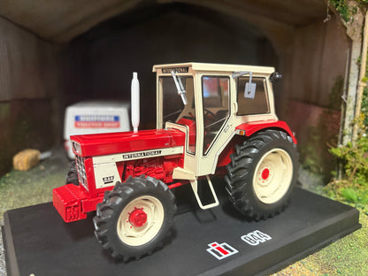 REP071 Replicagri International 844 4 x 4 4wd tractor 1:32 scale Boxed