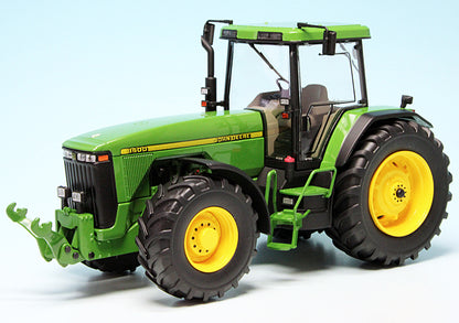 John Deere 8400 tractor 1:32 scale Schuco New and boxed