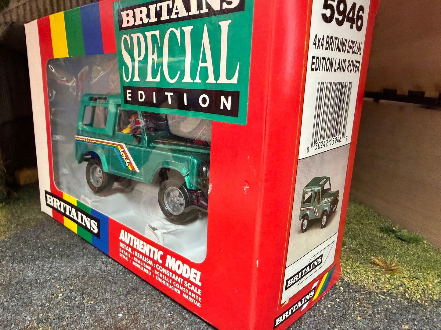 Vintage Britains Limited edition Land Rover Special Edition 1:32 Scale Boxed Obsolete - 5946