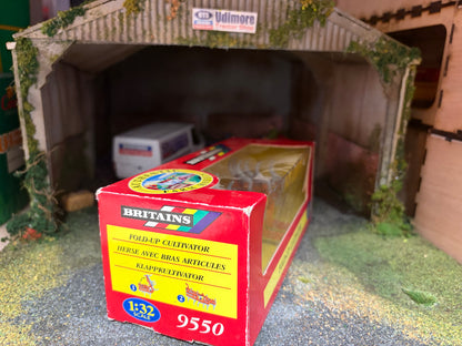 9550 Britains Orange Fold Up Cultivator 1:32 Scale Boxed Vintage Obsolete