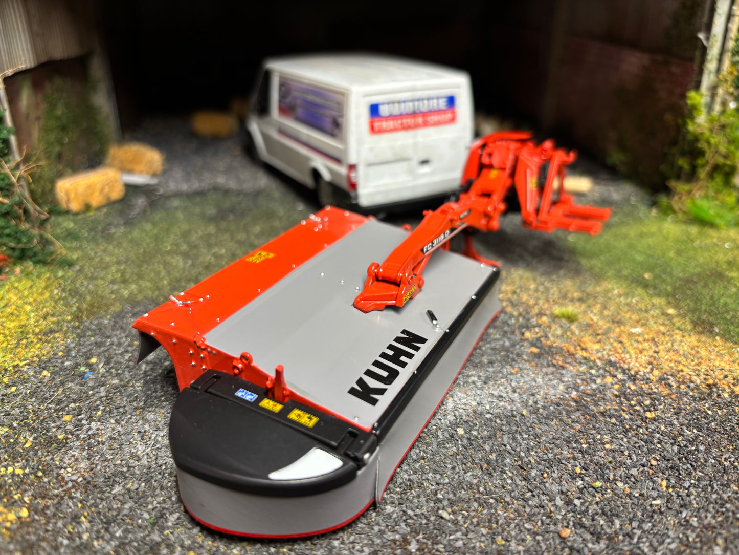 REP294 Replicagri Kuhn FC 3115D Mower 1:32 scale Boxed