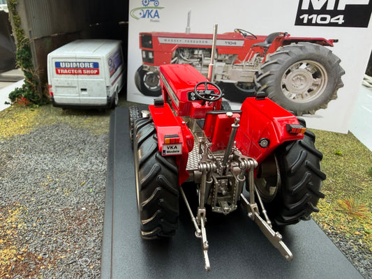 Massey Ferguson 1104 Tractor Limited Edition Stunning in 1:32 scale VKA Models
