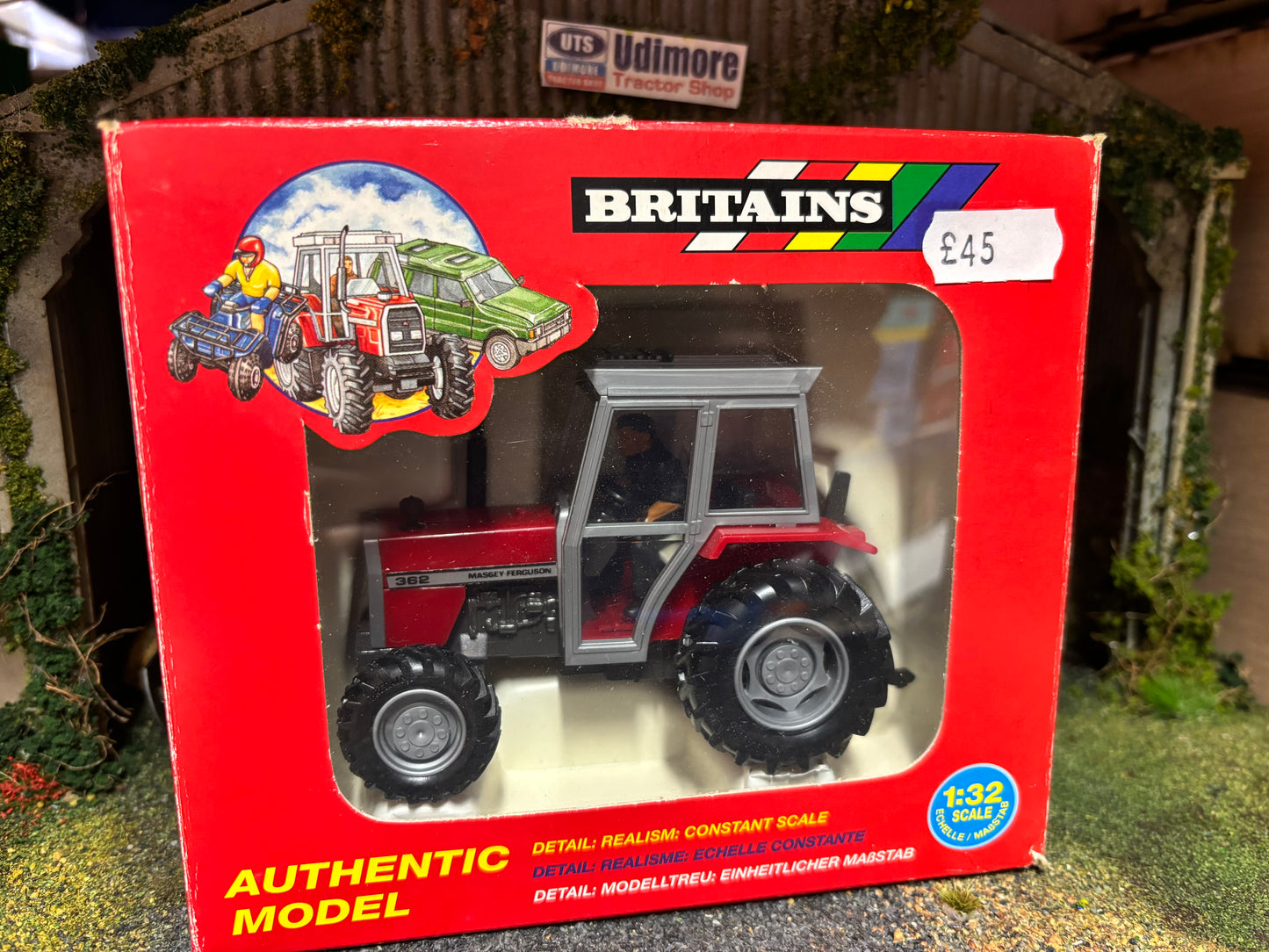 9502 Britains Massey Ferguson 362 Tractor in original  Box obsolete VINTAGE