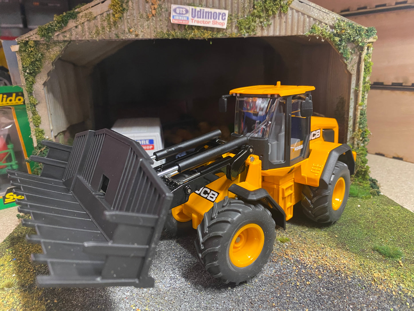 JCB 435S Agri Wheel Loader 1:32 scale boxed Siku 3663 new