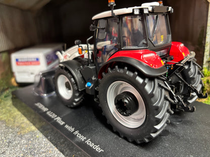 Universal Hobbies Steyr 4120 Plus Tractor with Front Loader 1:32 scale Boxed 6823
