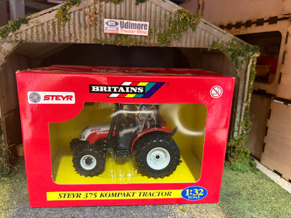 Vintage Britains Steyr 375 Kompakt Tractor 42023 Original Dealer Box Obsolete 1:32 Scale