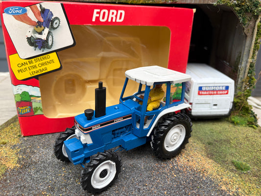 Vintage Britains 9527 Early Ford 5610 Tractor Black Link Arms 1:32 Original Ford Rainbow Box