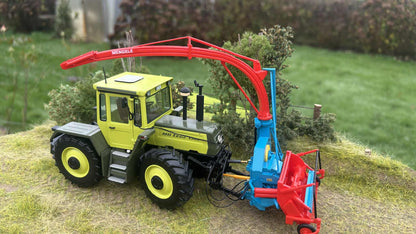 PRE ORDER Mengele SH 30H Trailed Forage Harvester Grass Pick up header Scratch built COLLECTION ONLY 1:32 scale
