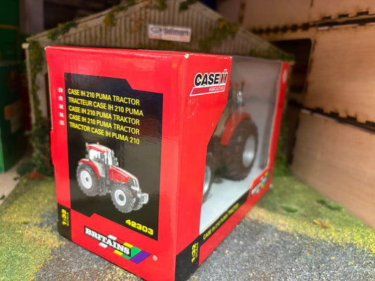 Vintage Britains Case IH 210 Puma Tractor 42303 Boxed 1:32 Scale Obsolete