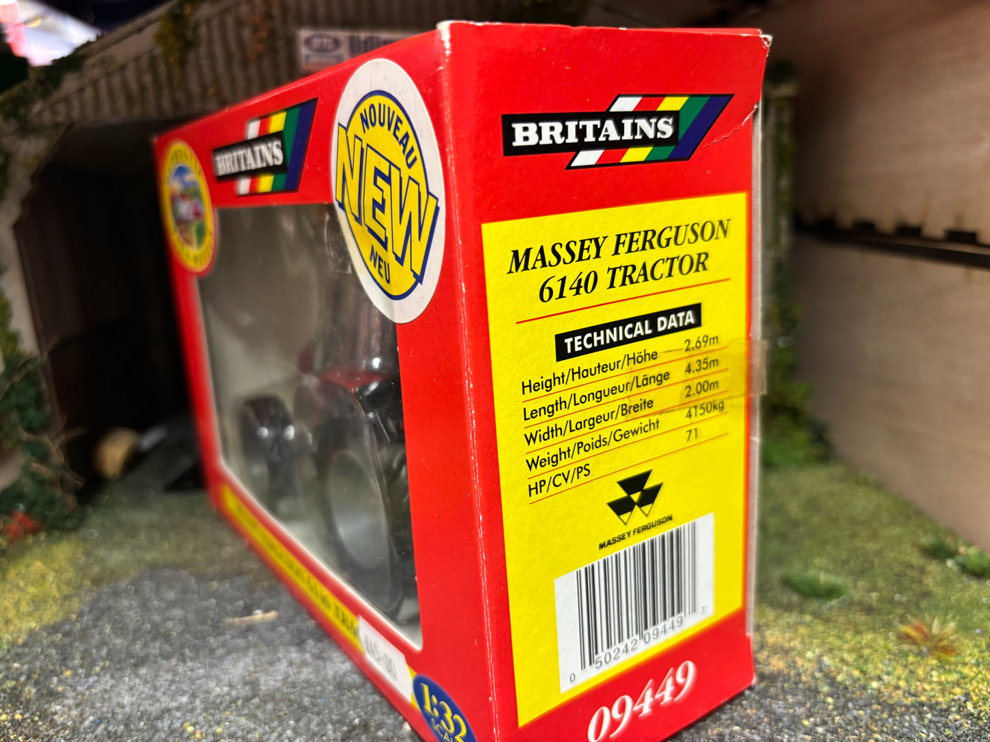 9449 Britains Massey Ferguson 6140 Tractor in original  Box obsolete VINTAGE