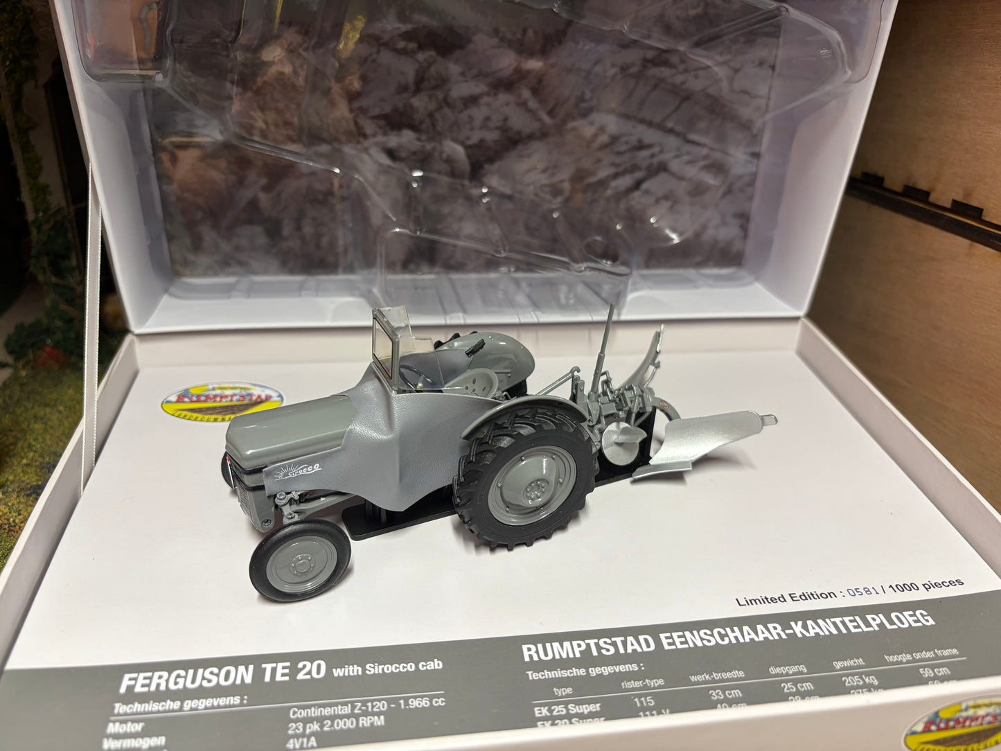 Universal Hobbies Ferguson TE-20 Tractor with Sirocco Cab & Rumptstad Plough Set UH5364 Limited Edition Obsolete 1:32 Scale