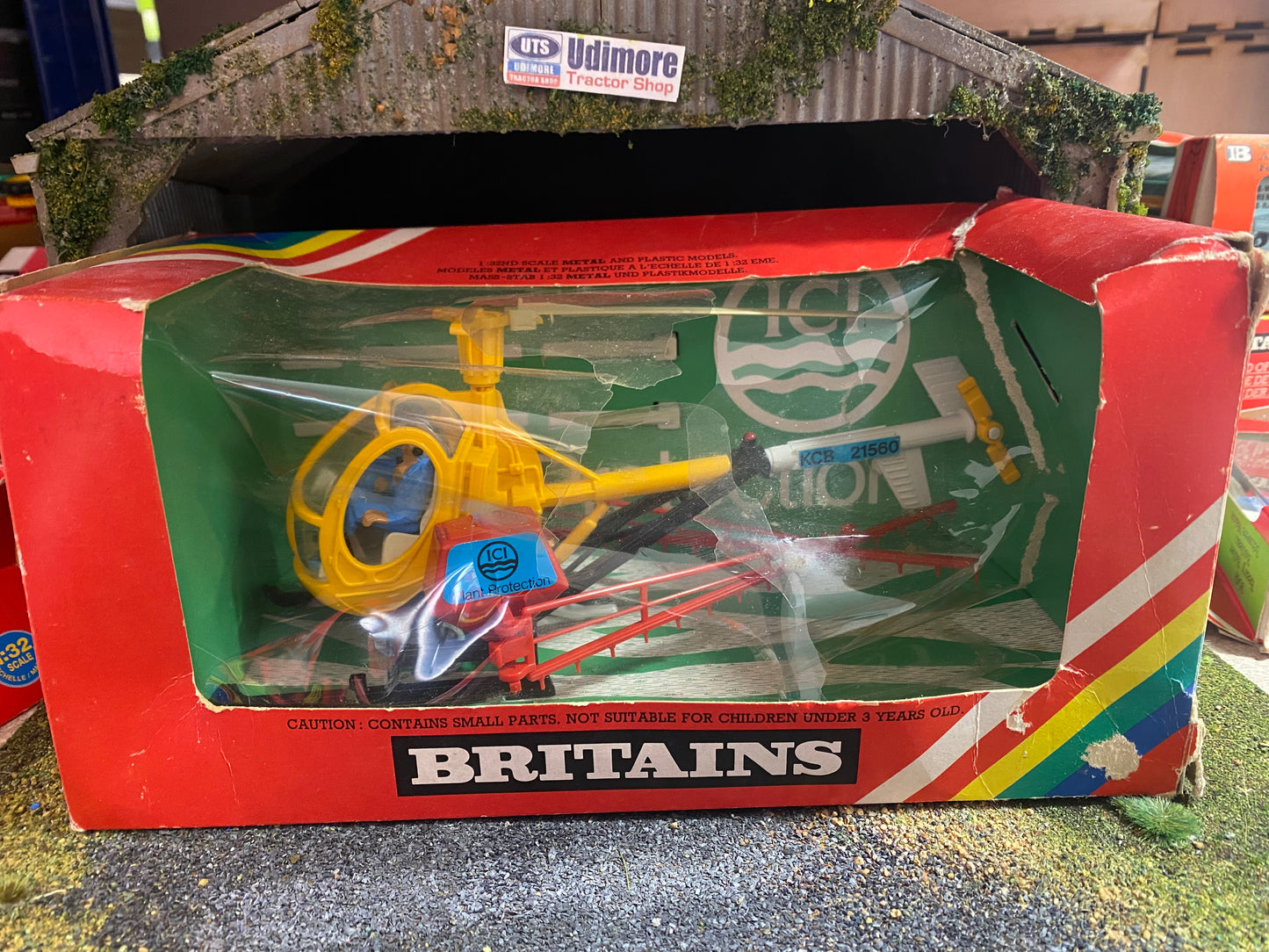 9511 Vintage Britains Hughes ICI Helicopter Crop Sprayer 1:32 scale obsolete