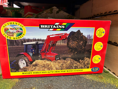 40512 Britains Massey Ferguson 6270 Tractor with front loader obsolete VINTAGE