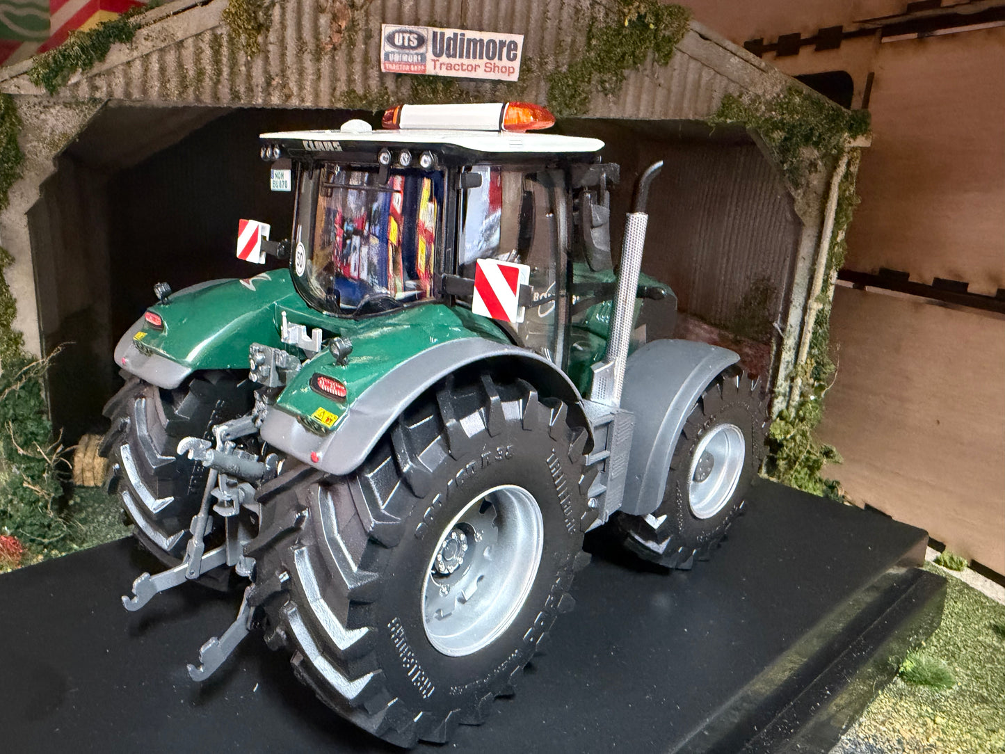 Limited Edition Claas Axion Bollmer Tractor 1:32 scale Boxed ROS