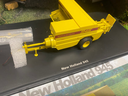 New Holland 945 Hayliner Baler Limited Edition 1:32 scale VKA Models