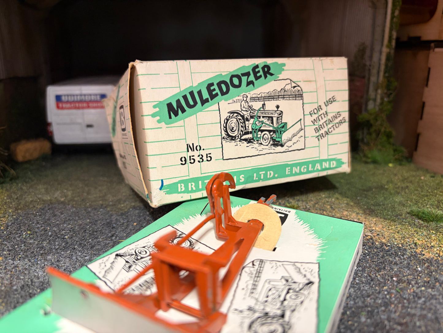 Vintage Britains Muledozer First Edition 1:32 Scale Boxed Obsolete - 9535