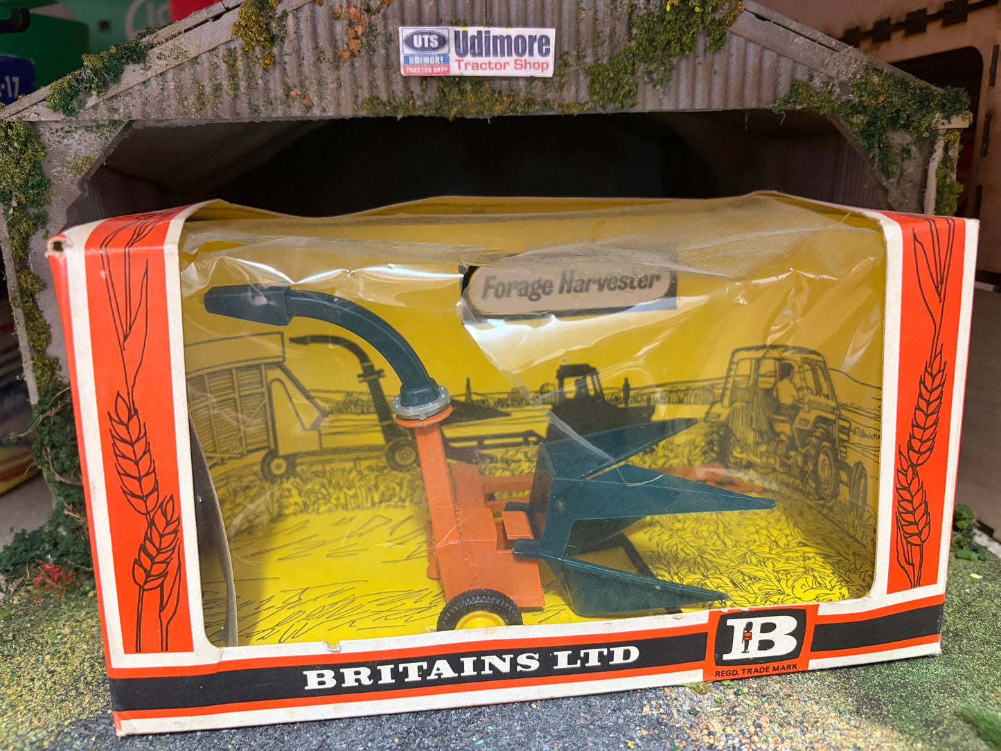 9542 Britains Trailed Forage Harvester 1:32 scale obsolete vintage Straw box