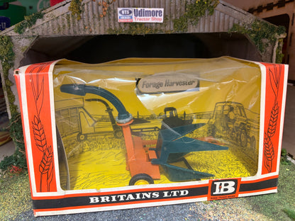 9542 Britains Trailed Forage Harvester 1:32 scale obsolete vintage Straw box