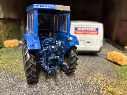 1971 Leyland 384 Tractor White metal 1:32 scale boxed