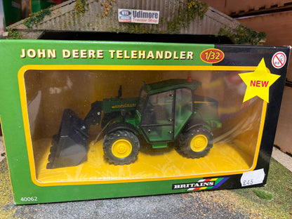 Britains 40062 John Deere 3200 Telehandler 2002 Version 1:32 – Dealer Box Obsolete