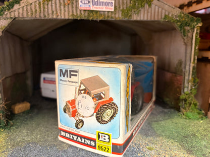 Vintage Britains Massey Ferguson 595 Tractor 9522 Original Straw Box Obsolete 1:32 Scale First Version (1976–1979)