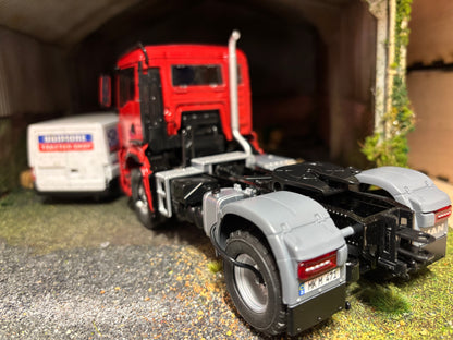Wiking MAN TGS 18.510 4 x 4 2 axle Truck Lorry RED 1:32 scale Boxed