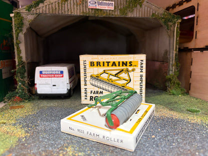 Vintage Britains Green Farm Roller First Edition 1:32 Scale Boxed Obsolete - 9533