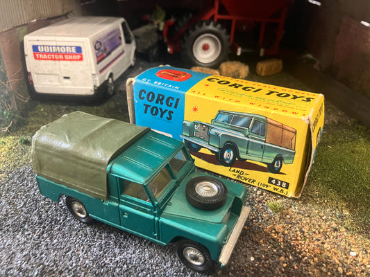 Corgi 438 Land Rover boxed