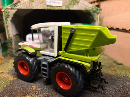 RARE Siku CLAAS Xerion 3000 Tractor 3553 – 1:32 Scale Dealer Box