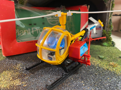 9511 Vintage Britains Hughes ICI Helicopter Crop Sprayer 1:32 scale obsolete