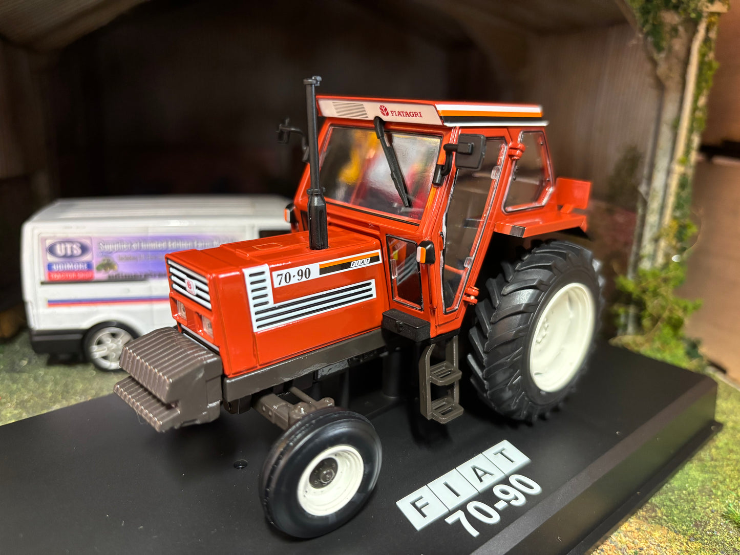 REP258 Replicagri Fiat 70-90 DT tractor 1:32 scale Boxed