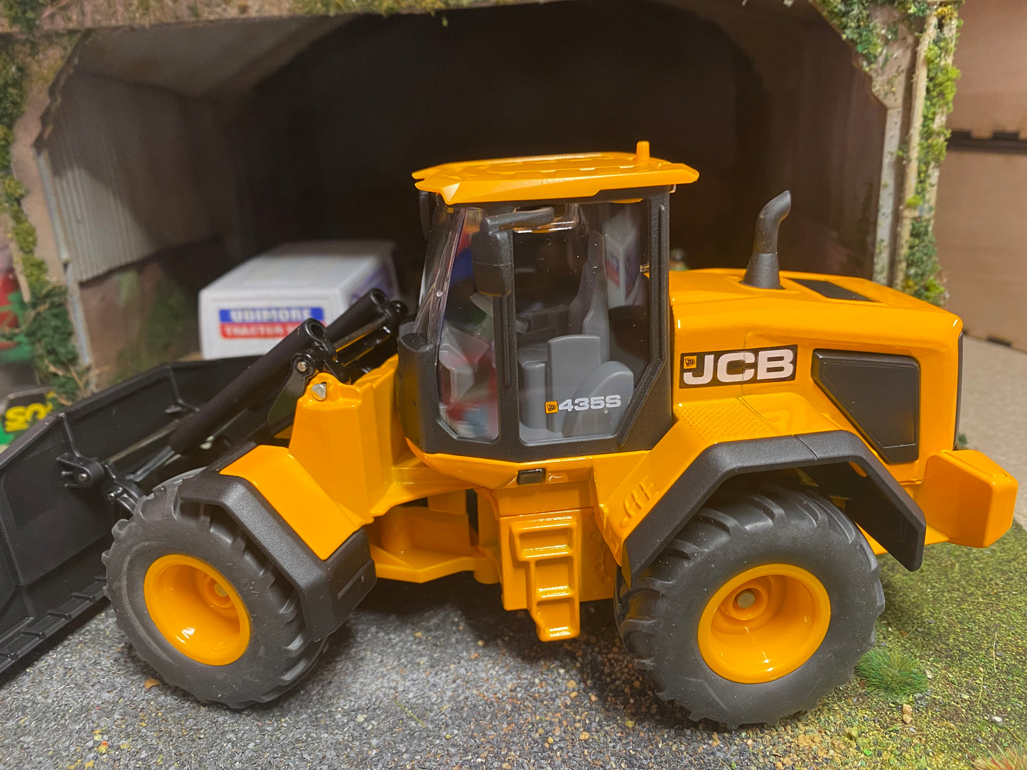 JCB 435S Agri Wheel Loader 1:32 scale boxed Siku 3663 new