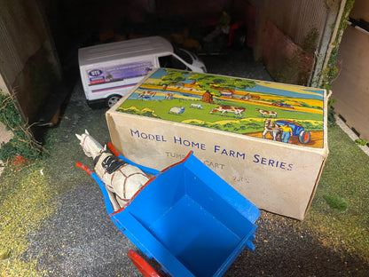 9505 Vintage Britains Tumbrel Cart with plastic horse 1:32 scale obsolete RARE BOX version