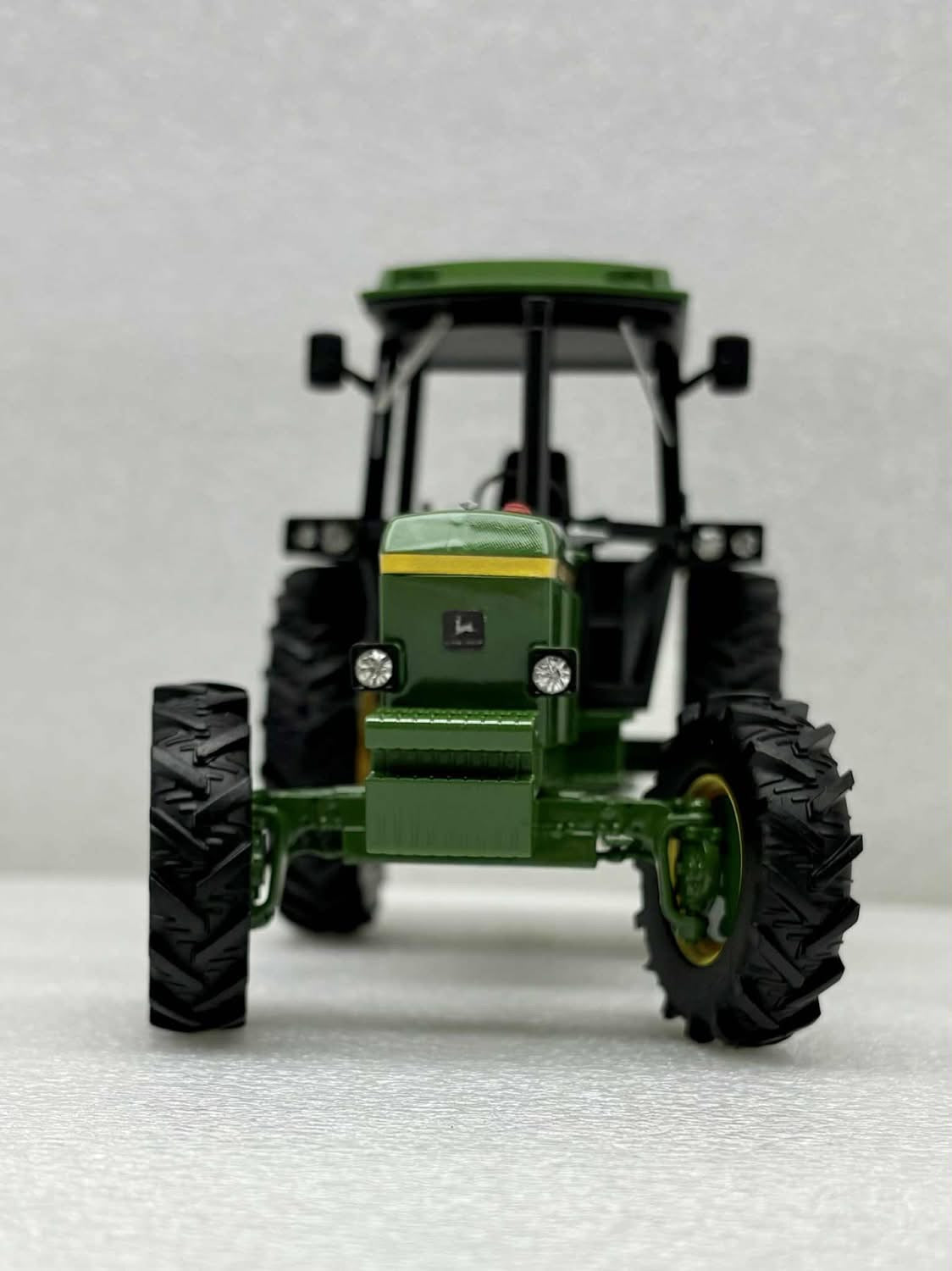 MAP Miniagripassion John Deere 4040 4wd Tractor (European Spec) Scratch built COLLECTION ONLY 1:32 scale