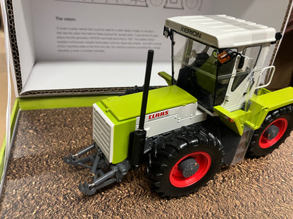 Weise Toys Claas Xerion Projekt 207 tractor BOXED 1:32 scale LIMITED EDITION