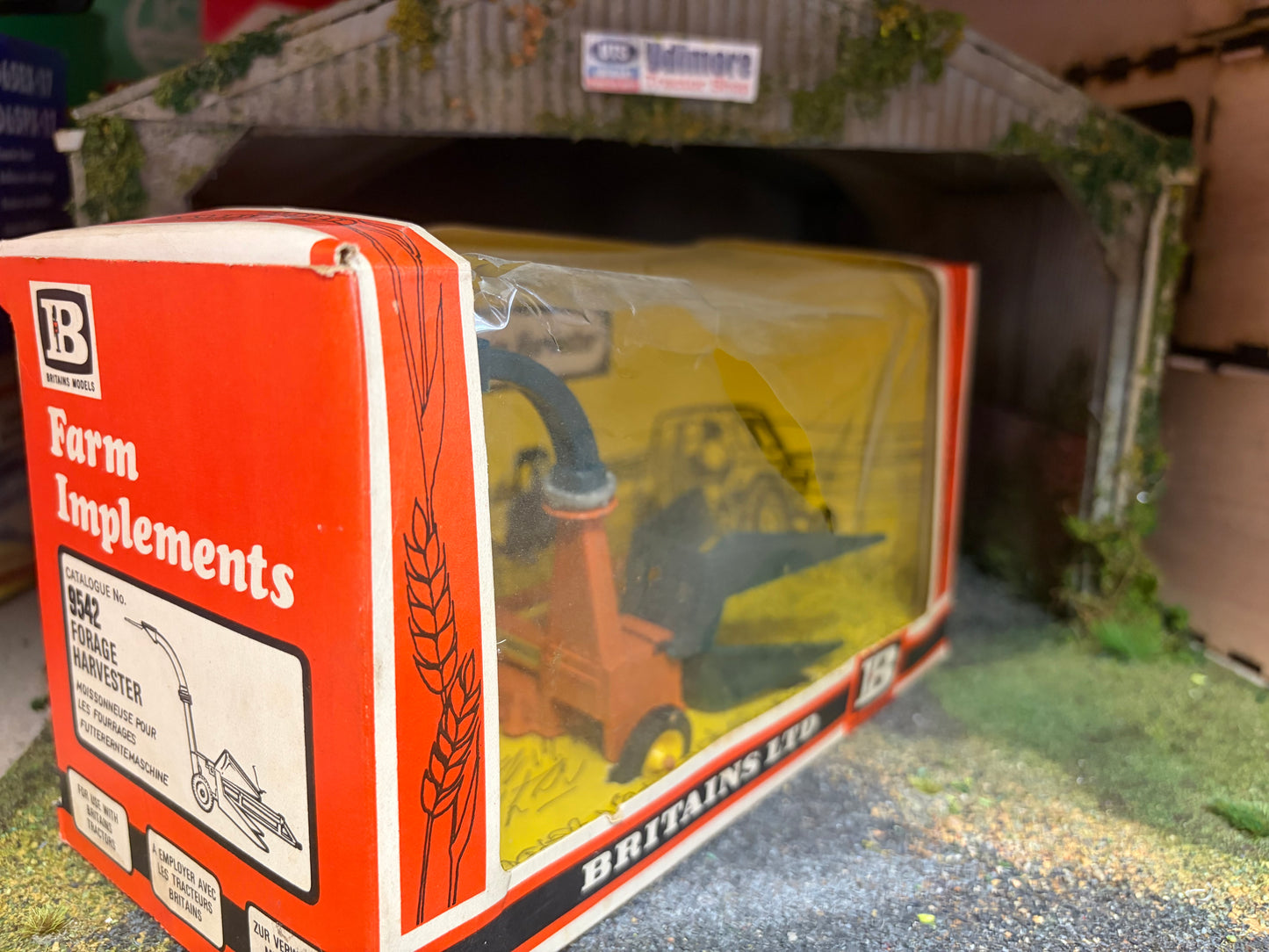 9542 Britains Trailed Forage Harvester 1:32 scale obsolete vintage Straw box