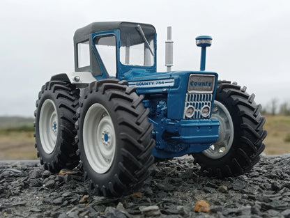 TAB MODELS Ford County 754 Super Four LAMBOURN CAB Tractor 1:32 scale Scratch Built