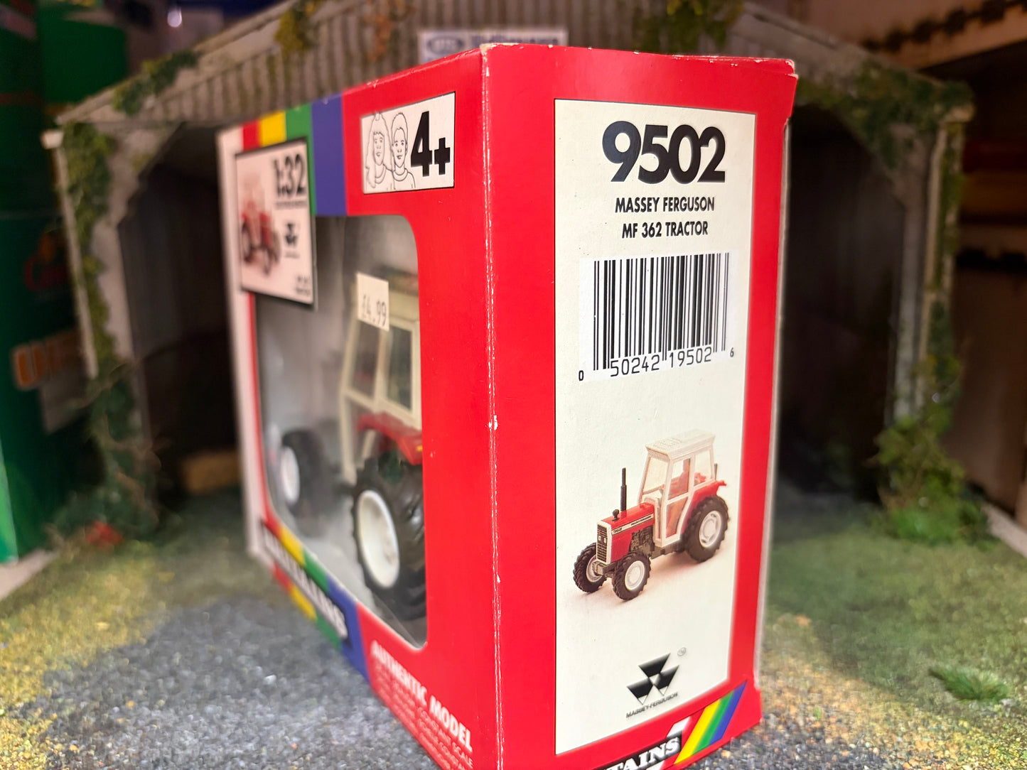 Vintage Britains Massey Ferguson 362 Tractor 9502 Original Banded Box Obsolete 1:32 Scale