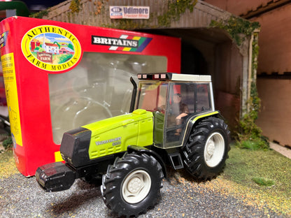 RARE Britains 00236 Valmet 8950 Claas Green Limited Edition 1 of 2300 1:32 – Boxed Obsolete