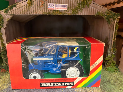 Vintage Britains Ford TW20 Tractor 9523 Rainbow Box 1:32 Scale Obsolete