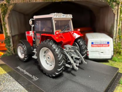 6350 Universal Hobbies Massey Ferguson 2625 tractor BOXED 1:32 scale