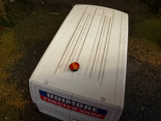 Round Burger-Style Rear Light – Red & Amber – 5mm – 1:32 Scale